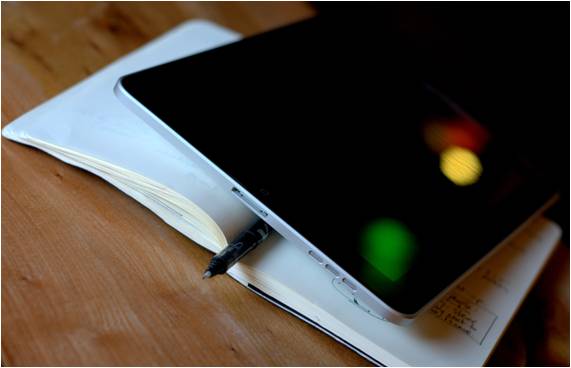 ipad and moleskin diary